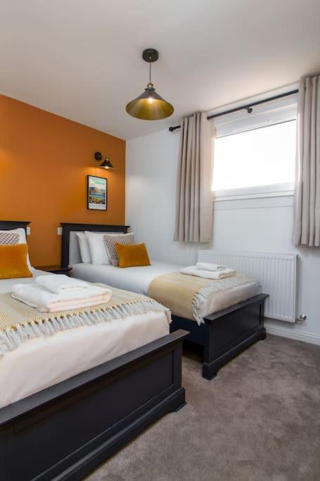 The Stylish 3-Bedroom Maisonette Retreat Stirling Eksteriør billede