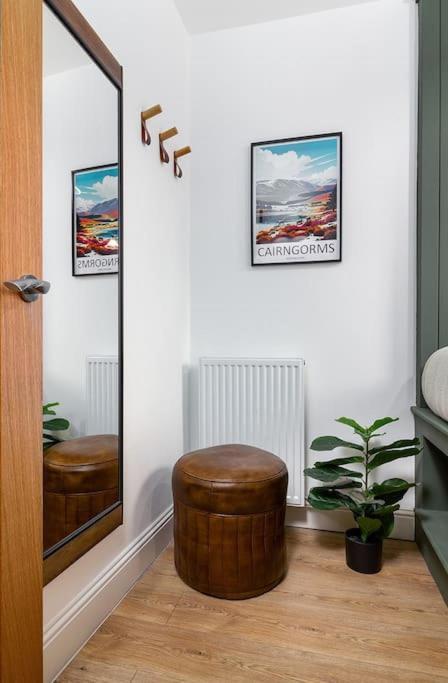 The Stylish 3-Bedroom Maisonette Retreat Stirling Eksteriør billede