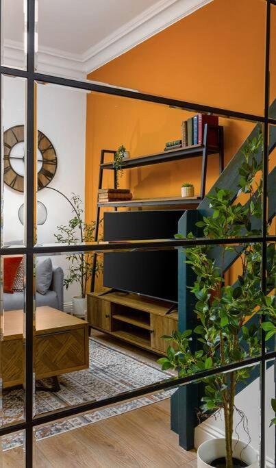 The Stylish 3-Bedroom Maisonette Retreat Stirling Eksteriør billede